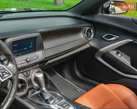 Серый Шевроле Камаро, объемом двигателя 3.6 л и пробегом 103 тыс. км за 21990 $, фото 9 на Automoto.ua