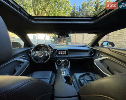 Серый Шевроле Камаро, объемом двигателя 2 л и пробегом 89 тыс. км за 22499 $, фото 15 на Automoto.ua