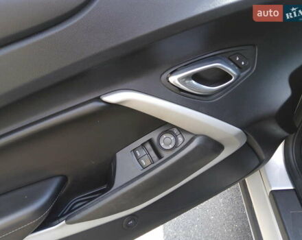 Серый Шевроле Камаро, объемом двигателя 2 л и пробегом 61 тыс. км за 21000 $, фото 19 на Automoto.ua