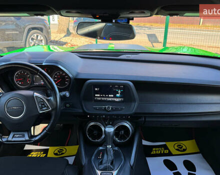 Зелений Шевроле Камаро, об'ємом двигуна 2 л та пробігом 71 тис. км за 20999 $, фото 9 на Automoto.ua