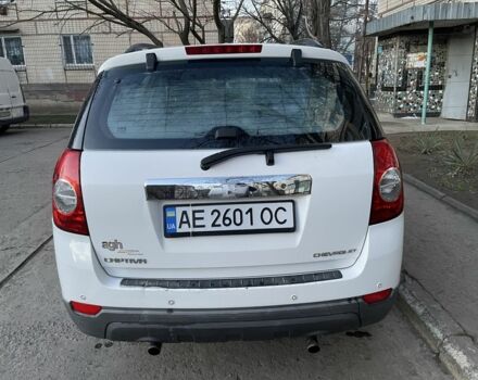 Белый Шевроле Каптива, объемом двигателя 2.4 л и пробегом 3 тыс. км за 7350 $, фото 2 на Automoto.ua
