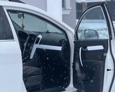 Белый Шевроле Каптива, объемом двигателя 1.99 л и пробегом 245 тыс. км за 8700 $, фото 8 на Automoto.ua