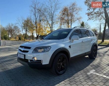 Білий Шевроле Каптіва, об'ємом двигуна 2 л та пробігом 245 тис. км за 9300 $, фото 11 на Automoto.ua