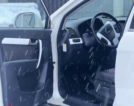 Белый Шевроле Каптива, объемом двигателя 1.99 л и пробегом 245 тыс. км за 8700 $, фото 7 на Automoto.ua