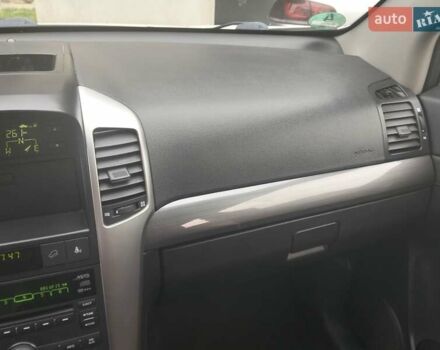 Белый Шевроле Каптива, объемом двигателя 2 л и пробегом 304 тыс. км за 9450 $, фото 15 на Automoto.ua