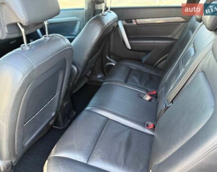 Білий Шевроле Каптіва, об'ємом двигуна 2 л та пробігом 245 тис. км за 9300 $, фото 13 на Automoto.ua