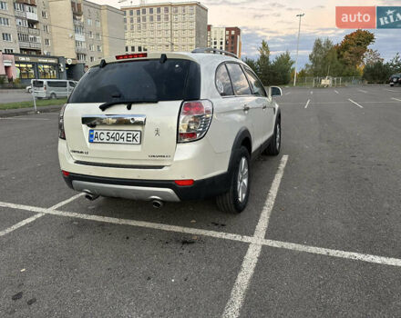 Белый Шевроле Каптива, объемом двигателя 2 л и пробегом 293 тыс. км за 9500 $, фото 4 на Automoto.ua