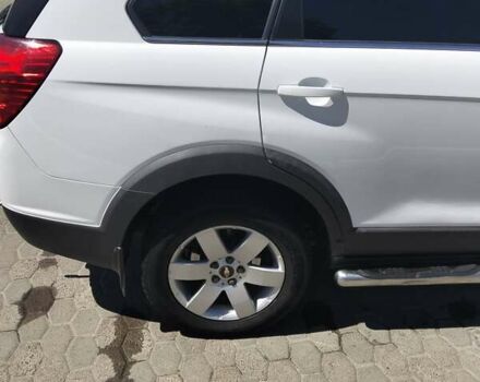 Белый Шевроле Каптива, объемом двигателя 2 л и пробегом 304 тыс. км за 9450 $, фото 11 на Automoto.ua