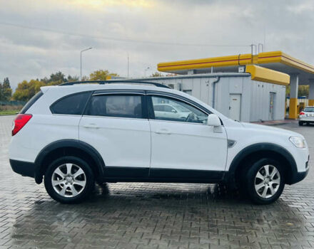 Шевроле Каптива 2010 в Луцке на Automoto.ua Белый Шевроле Каптива, объемом двигателя 2.41 л и пробегом 187 тыс. км за 7600 $, фото 4 на Automoto.ua