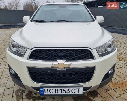Белый Шевроле Каптива, объемом двигателя 2.38 л и пробегом 230 тыс. км за 9800 $, фото 2 на Automoto.ua