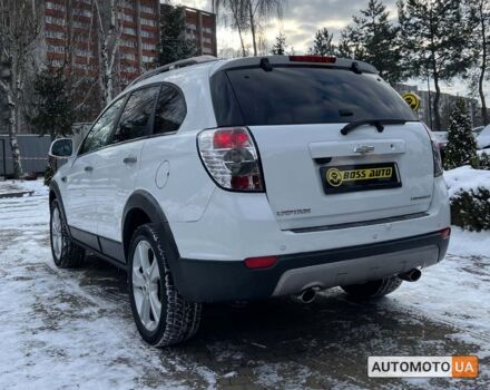 Белый Шевроле Каптива, объемом двигателя 2.2 л и пробегом 193 тыс. км за 11600 $, фото 3 на Automoto.ua