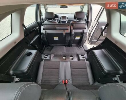 Белый Шевроле Каптива, объемом двигателя 2.38 л и пробегом 230 тыс. км за 9800 $, фото 48 на Automoto.ua