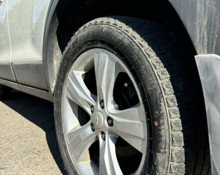 Белый Шевроле Каптива, объемом двигателя 2.2 л и пробегом 213 тыс. км за 12000 $, фото 3 на Automoto.ua