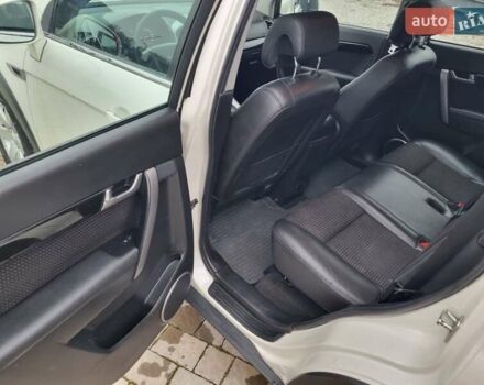 Белый Шевроле Каптива, объемом двигателя 2.38 л и пробегом 230 тыс. км за 9400 $, фото 34 на Automoto.ua