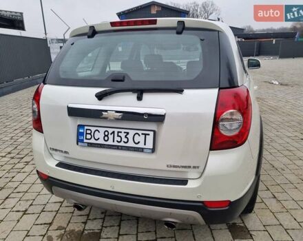 Белый Шевроле Каптива, объемом двигателя 2.38 л и пробегом 230 тыс. км за 9400 $, фото 15 на Automoto.ua