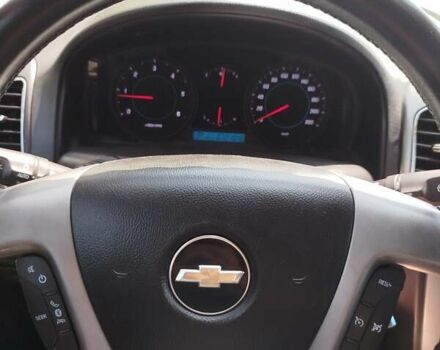 Белый Шевроле Каптива, объемом двигателя 2.23 л и пробегом 270 тыс. км за 11000 $, фото 3 на Automoto.ua