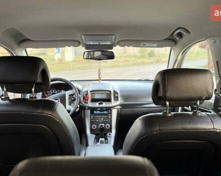 Білий Шевроле Каптіва, об'ємом двигуна 2.23 л та пробігом 375 тис. км за 10200 $, фото 5 на Automoto.ua