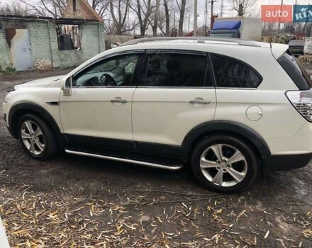 Белый Шевроле Каптива, объемом двигателя 3 л и пробегом 188 тыс. км за 12000 $, фото 12 на Automoto.ua