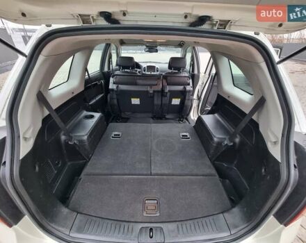 Белый Шевроле Каптива, объемом двигателя 2.38 л и пробегом 230 тыс. км за 9400 $, фото 42 на Automoto.ua