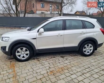 Белый Шевроле Каптива, объемом двигателя 2.38 л и пробегом 230 тыс. км за 9400 $, фото 7 на Automoto.ua