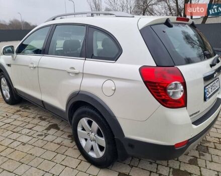 Белый Шевроле Каптива, объемом двигателя 2.38 л и пробегом 230 тыс. км за 9800 $, фото 11 на Automoto.ua