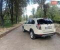 Белый Шевроле Каптива, объемом двигателя 2.2 л и пробегом 199 тыс. км за 10400 $, фото 4 на Automoto.ua