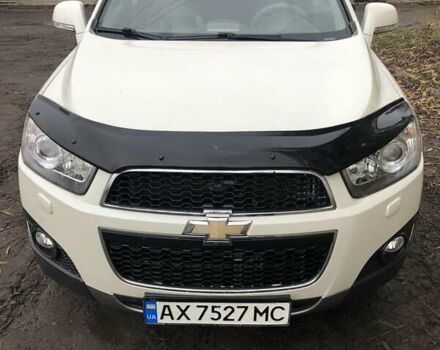 Белый Шевроле Каптива, объемом двигателя 3 л и пробегом 188 тыс. км за 12000 $, фото 6 на Automoto.ua