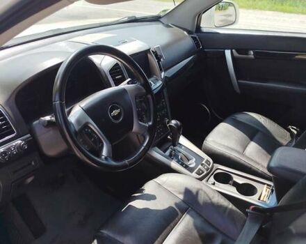 Белый Шевроле Каптива, объемом двигателя 2.23 л и пробегом 270 тыс. км за 11000 $, фото 8 на Automoto.ua