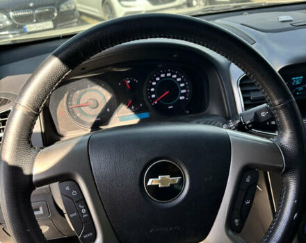 Белый Шевроле Каптива, объемом двигателя 2.2 л и пробегом 213 тыс. км за 12000 $, фото 8 на Automoto.ua