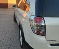 Білий Шевроле Каптіва, об'ємом двигуна 2.2 л та пробігом 254 тис. км за 9500 $, фото 4 на Automoto.ua
