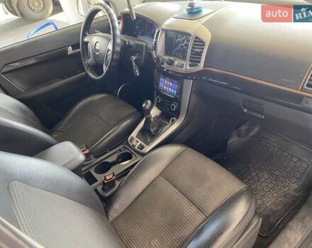 Білий Шевроле Каптіва, об'ємом двигуна 2.23 л та пробігом 173 тис. км за 9600 $, фото 26 на Automoto.ua