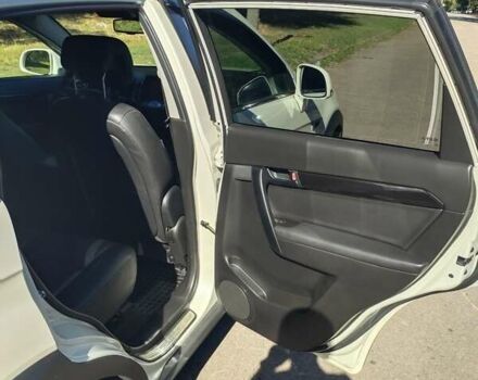 Шевроле Каптива 2012 в Каменское - Днепродзержинск на Automoto.ua Белый Шевроле Каптива, объемом двигателя 2.4 л и пробегом 176 тыс. км за 10500 $, фото 7 на Automoto.ua