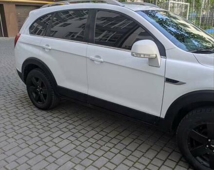 Білий Шевроле Каптіва, об'ємом двигуна 2.38 л та пробігом 170 тис. км за 9950 $, фото 8 на Automoto.ua
