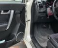 Белый Шевроле Каптива, объемом двигателя 2.23 л и пробегом 173 тыс. км за 10500 $, фото 4 на Automoto.ua