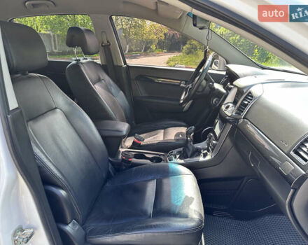 Білий Шевроле Каптіва, об'ємом двигуна 2.23 л та пробігом 178 тис. км за 11400 $, фото 15 на Automoto.ua