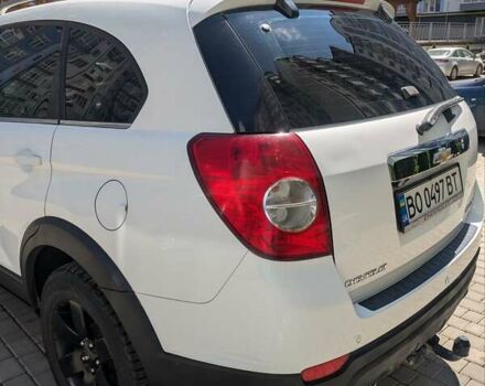 Білий Шевроле Каптіва, об'ємом двигуна 2.38 л та пробігом 170 тис. км за 9950 $, фото 41 на Automoto.ua