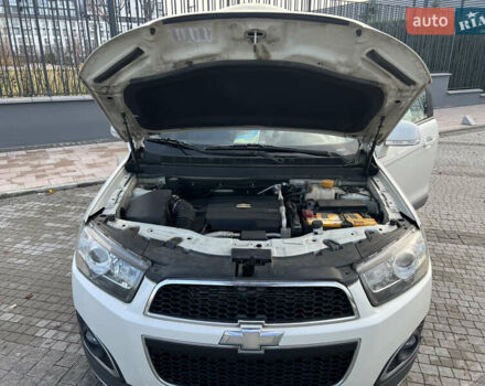 Білий Шевроле Каптіва, об'ємом двигуна 2.23 л та пробігом 210 тис. км за 9900 $, фото 17 на Automoto.ua