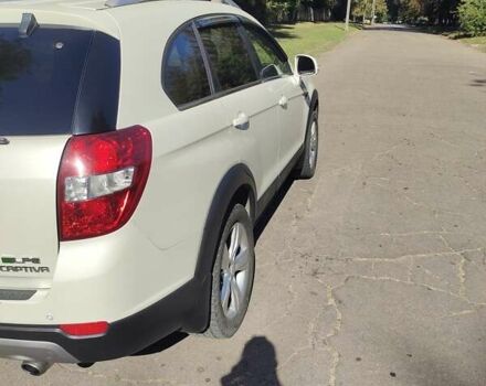 Шевроле Каптива 2012 в Каменское - Днепродзержинск на Automoto.ua Белый Шевроле Каптива, объемом двигателя 2.4 л и пробегом 176 тыс. км за 10500 $, фото 13 на Automoto.ua