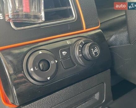 Білий Шевроле Каптіва, об'ємом двигуна 2.23 л та пробігом 173 тис. км за 9600 $, фото 36 на Automoto.ua