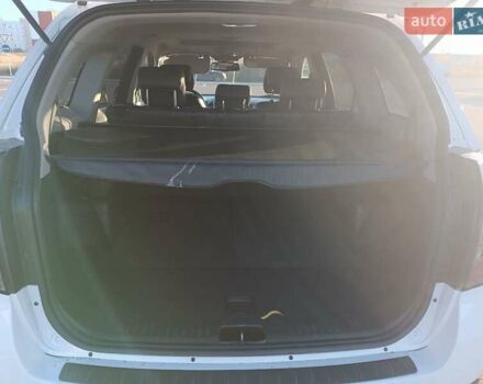 Білий Шевроле Каптіва, об'ємом двигуна 2.2 л та пробігом 247 тис. км за 11500 $, фото 7 на Automoto.ua