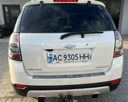 Білий Шевроле Каптіва, об'ємом двигуна 2.23 л та пробігом 241 тис. км за 12300 $, фото 8 на Automoto.ua