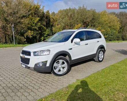 Белый Шевроле Каптива, объемом двигателя 2.2 л и пробегом 112 тыс. км за 13750 $, фото 9 на Automoto.ua