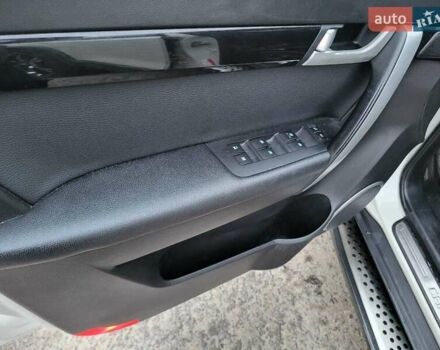 Білий Шевроле Каптіва, об'ємом двигуна 2.23 л та пробігом 208 тис. км за 10800 $, фото 17 на Automoto.ua