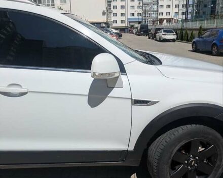 Білий Шевроле Каптіва, об'ємом двигуна 2.38 л та пробігом 170 тис. км за 9950 $, фото 18 на Automoto.ua