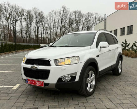 Белый Шевроле Каптива, объемом двигателя 2.2 л и пробегом 200 тыс. км за 11999 $, фото 19 на Automoto.ua
