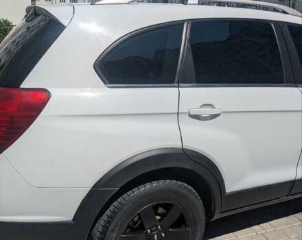 Білий Шевроле Каптіва, об'ємом двигуна 2.38 л та пробігом 170 тис. км за 9950 $, фото 22 на Automoto.ua