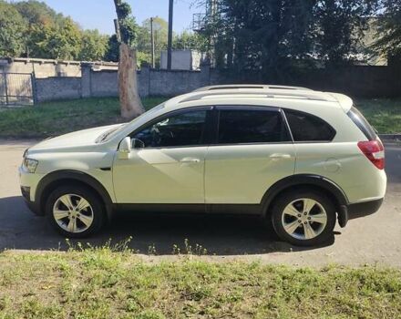 Шевроле Каптива 2012 в Каменское - Днепродзержинск на Automoto.ua Белый Шевроле Каптива, объемом двигателя 2.4 л и пробегом 176 тыс. км за 10500 $, фото 10 на Automoto.ua