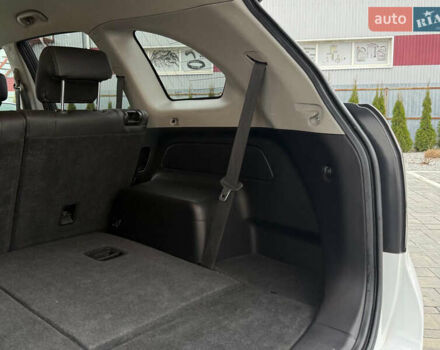 Белый Шевроле Каптива, объемом двигателя 2.2 л и пробегом 200 тыс. км за 11999 $, фото 48 на Automoto.ua