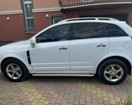 Белый Шевроле Каптива, объемом двигателя 3 л и пробегом 137 тыс. км за 9500 $, фото 2 на Automoto.ua