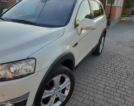 Білий Шевроле Каптіва, об'ємом двигуна 2.2 л та пробігом 254 тис. км за 9500 $, фото 12 на Automoto.ua